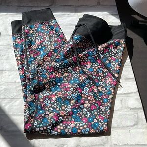 JOY LAB. Colorful floral spandex poly blend yoga pants adjustable waist black